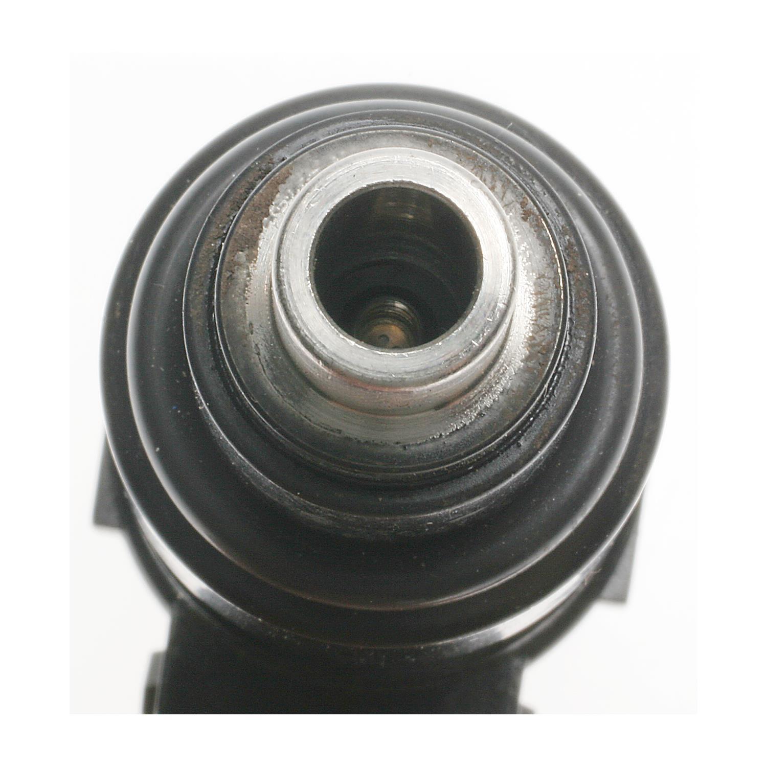Standard Motor Products TJ100 Fuel Injector product image 1 of 2