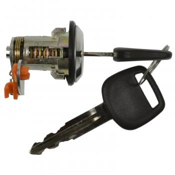 1998 Toyota Tercel Trunk Lock Standard Motor Products TL183 image 3 of 3