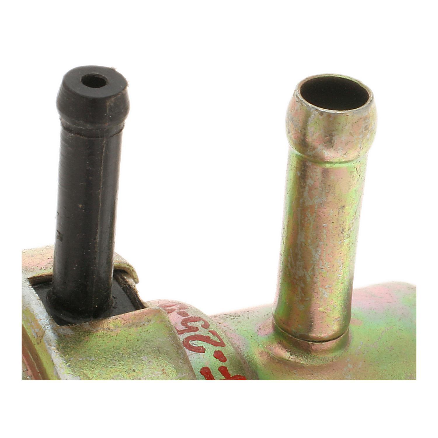 Standard Motor Products TM28 - Auto Trans Vacuum Modulator Standard Motor Products TM28 Auto Trans Modulator Valve product image 2 of 3