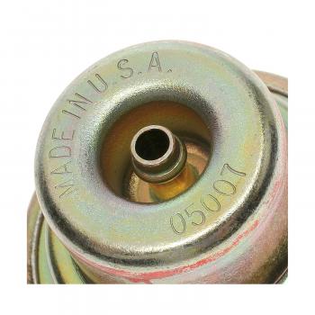 1986 Pontiac T1000 Auto Trans Vacuum Modulator Standard Motor Products TM49 image 2 of 3