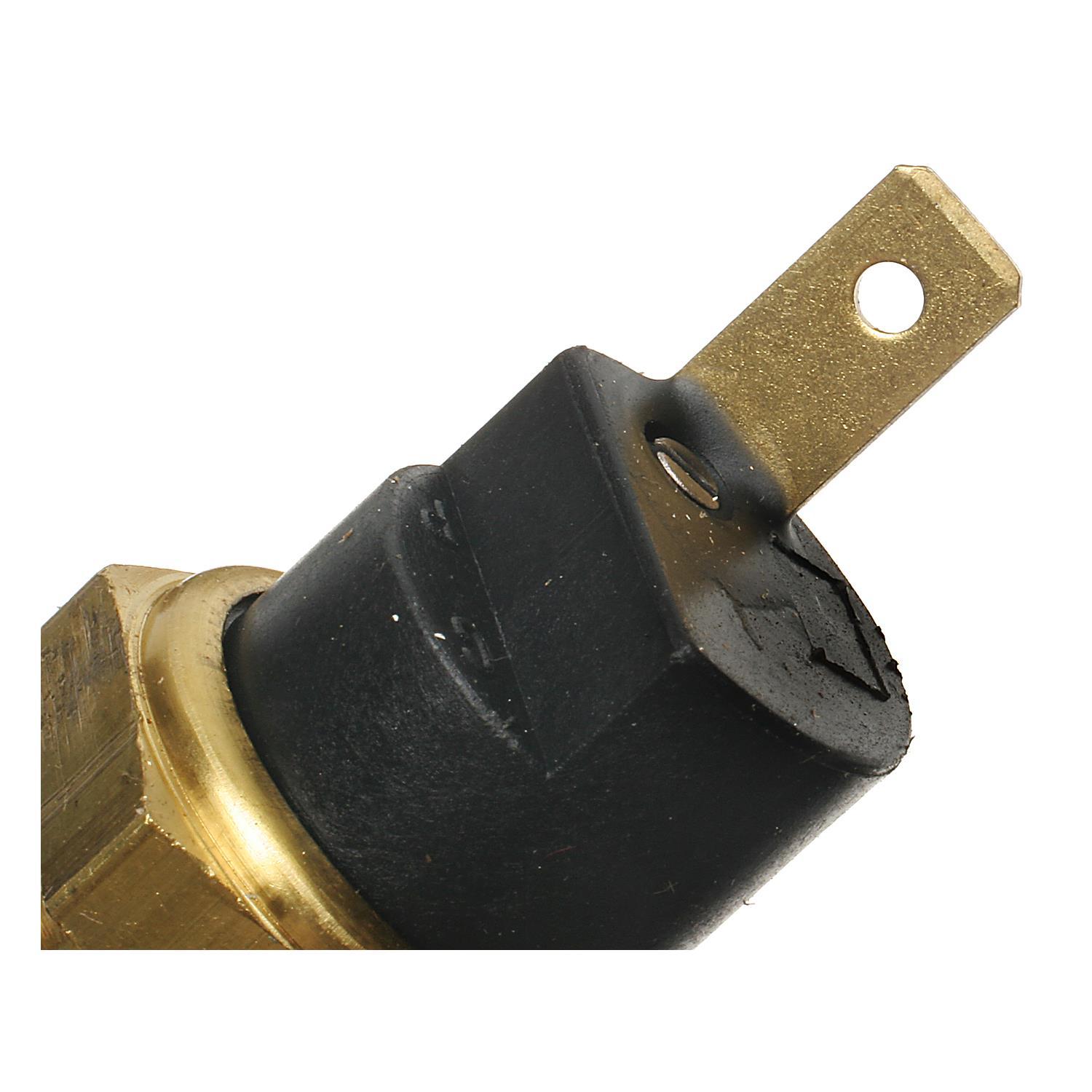 Standard Motor Products TS50 - Engine Coolant Temperature Sender Standard Motor Products TS50 Engine Coolant Temperature Sender product image 3 of 3