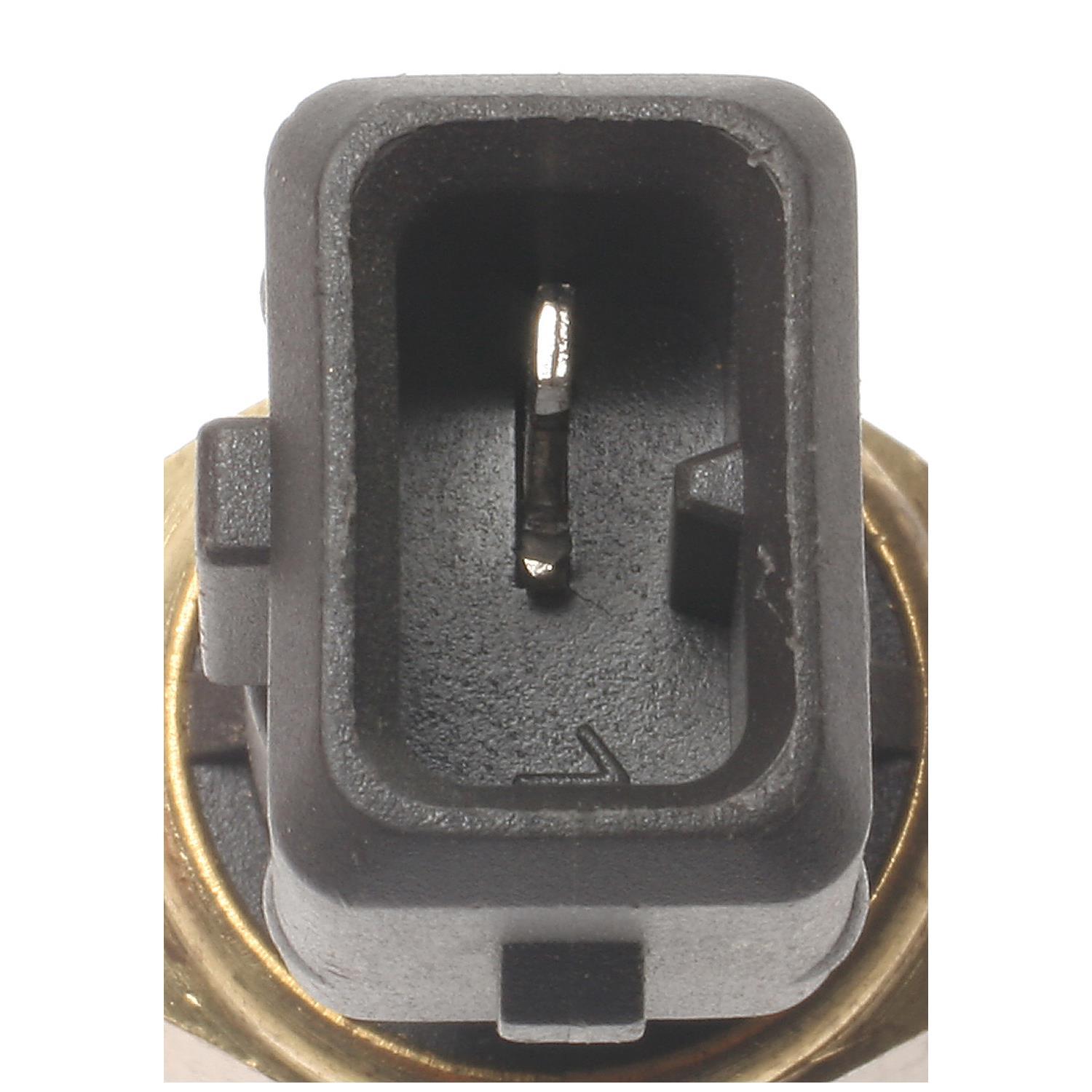 Standard Motor Products TS522 Engine Oil Temperature Switch product image 3 of 3