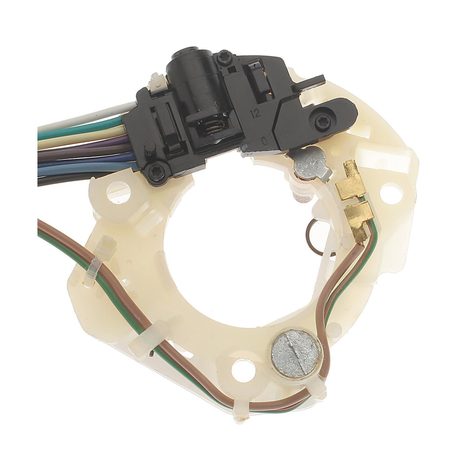 Standard Motor Products TW52 - Turn Signal Switch Standard Motor Products TW52 Turn Signal Switch product image 1 of 3