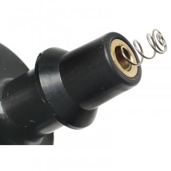 1994 Nissan Maxima Ignition Coil Rear Standard Motor Products UF153 image 1 of 4