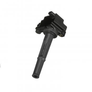 2000 Toyota Tacoma Ignition Coil Standard Motor Products UF156 image 2 of 4