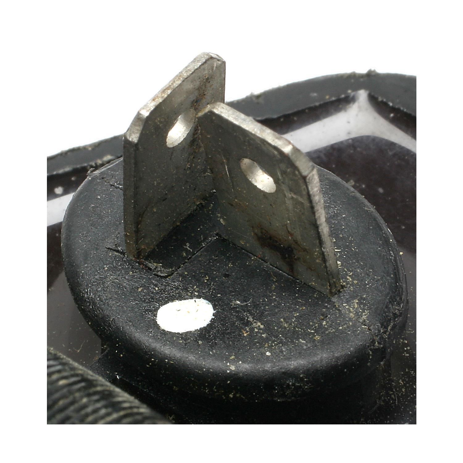 Standard Motor Products UF18 - Ignition Coil Standard Motor Products UF18 Ignition Coil product image 3 of 4