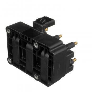 2000 Chrysler Voyager Ignition Coil Standard Motor Products UF261 image 1 of 4
