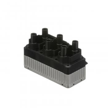 1999 Volkswagen Jetta Ignition Control Module Standard Motor Products UF338 image 1 of 4