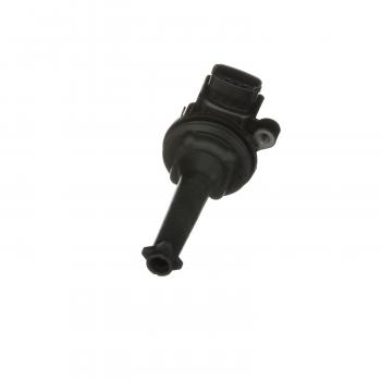 2005 Volvo S60 Ignition Coil Standard Motor Products UF341 image 2 of 4