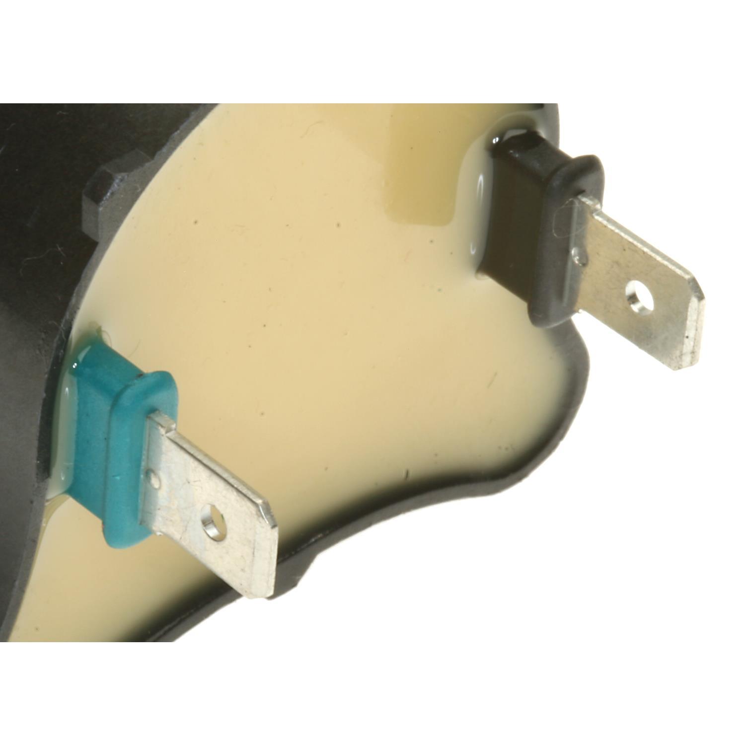 Standard Motor Products UF448 - Ignition Coil Standard Motor Products UF448 Ignition Coil product image 1 of 3