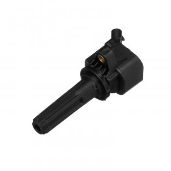2008 GMC Canyon Ignition Coil Standard Motor Products UF497 image 1 of 4