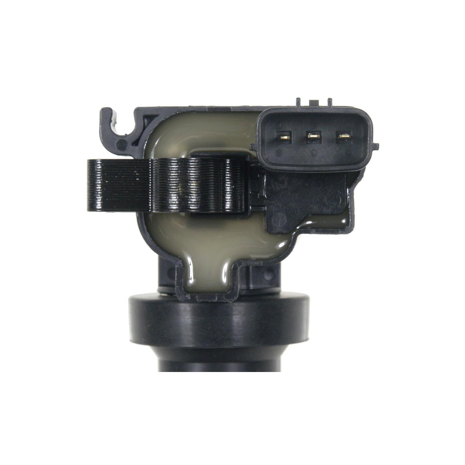 Standard Motor Products UF559 - Ignition Coil Standard Motor Products UF559 Ignition Coil product image 1 of 3