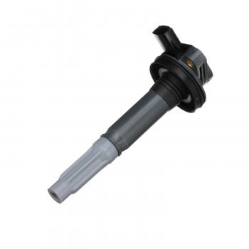 2013 Ford Mustang Ignition Coil Standard Motor Products UF622 image 1 of 4