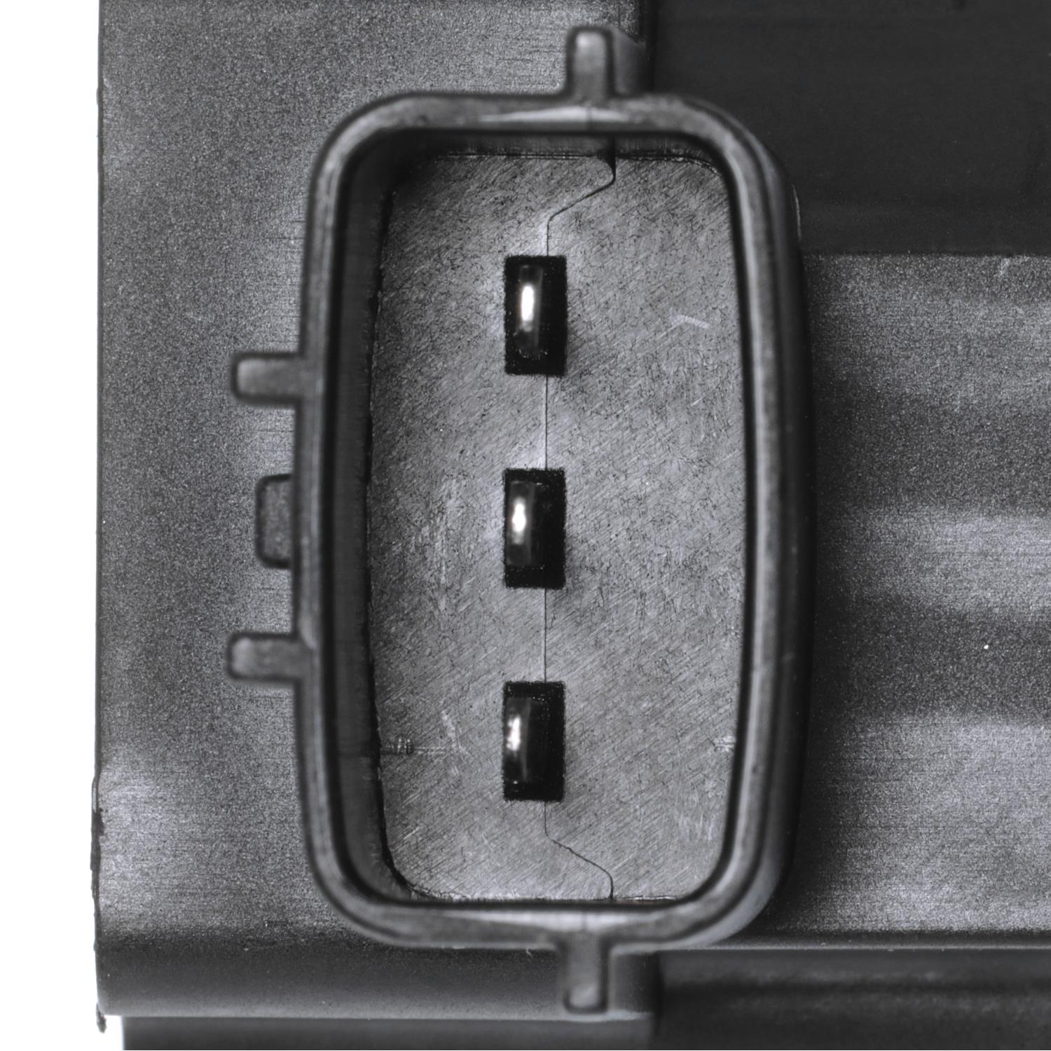 Standard Motor Products UF677 - Ignition Coil Standard Motor Products UF677 Ignition Coil product image 6 of 8
