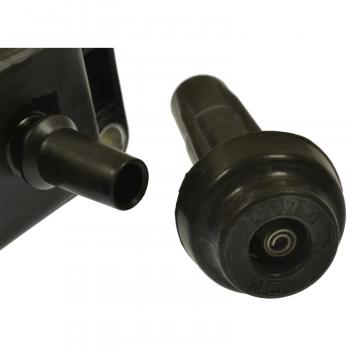 2013 Peugeot 308 Ignition Coil Standard Motor Products UF686 image 1 of 4