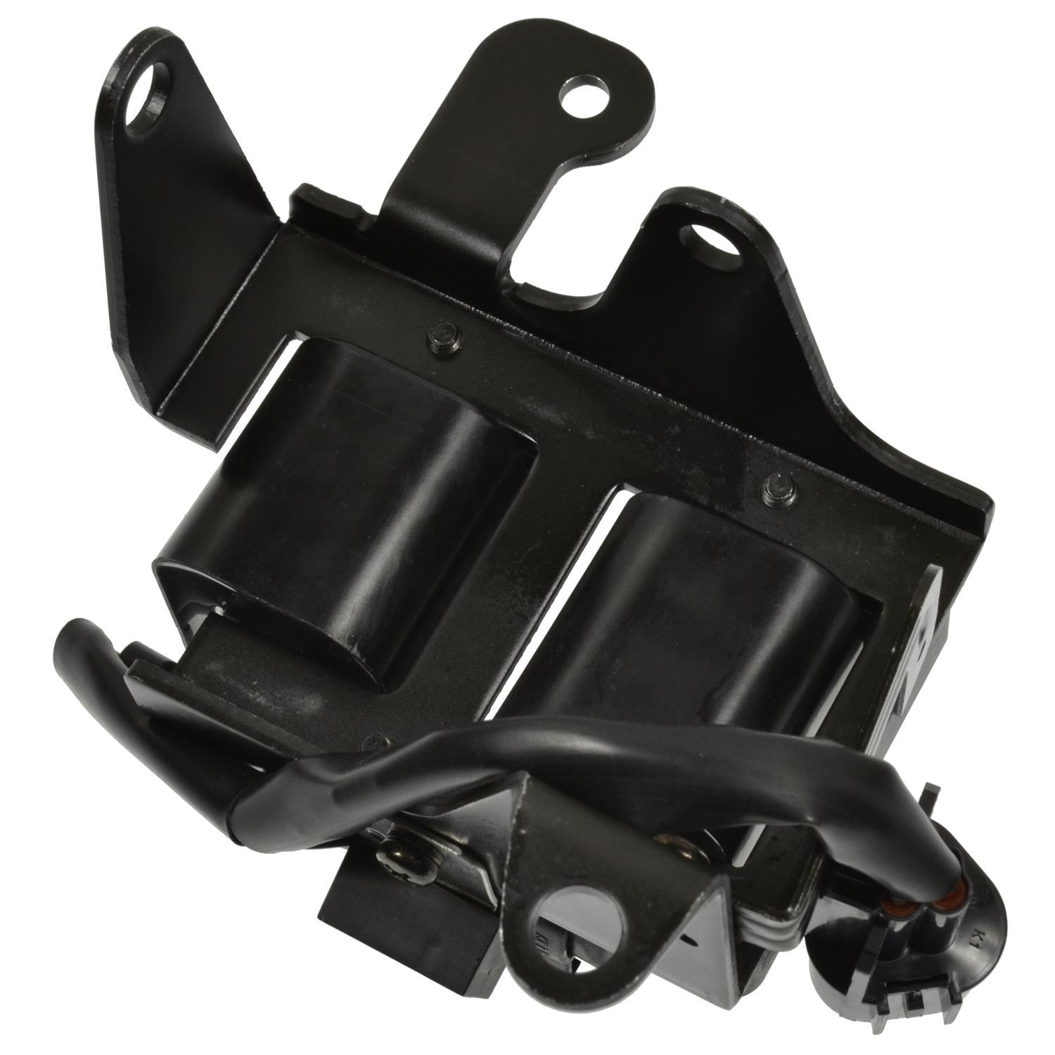 Standard Motor Products UF694 - Ignition Coil Standard Motor Products UF694 Ignition Coil product image 2 of 4