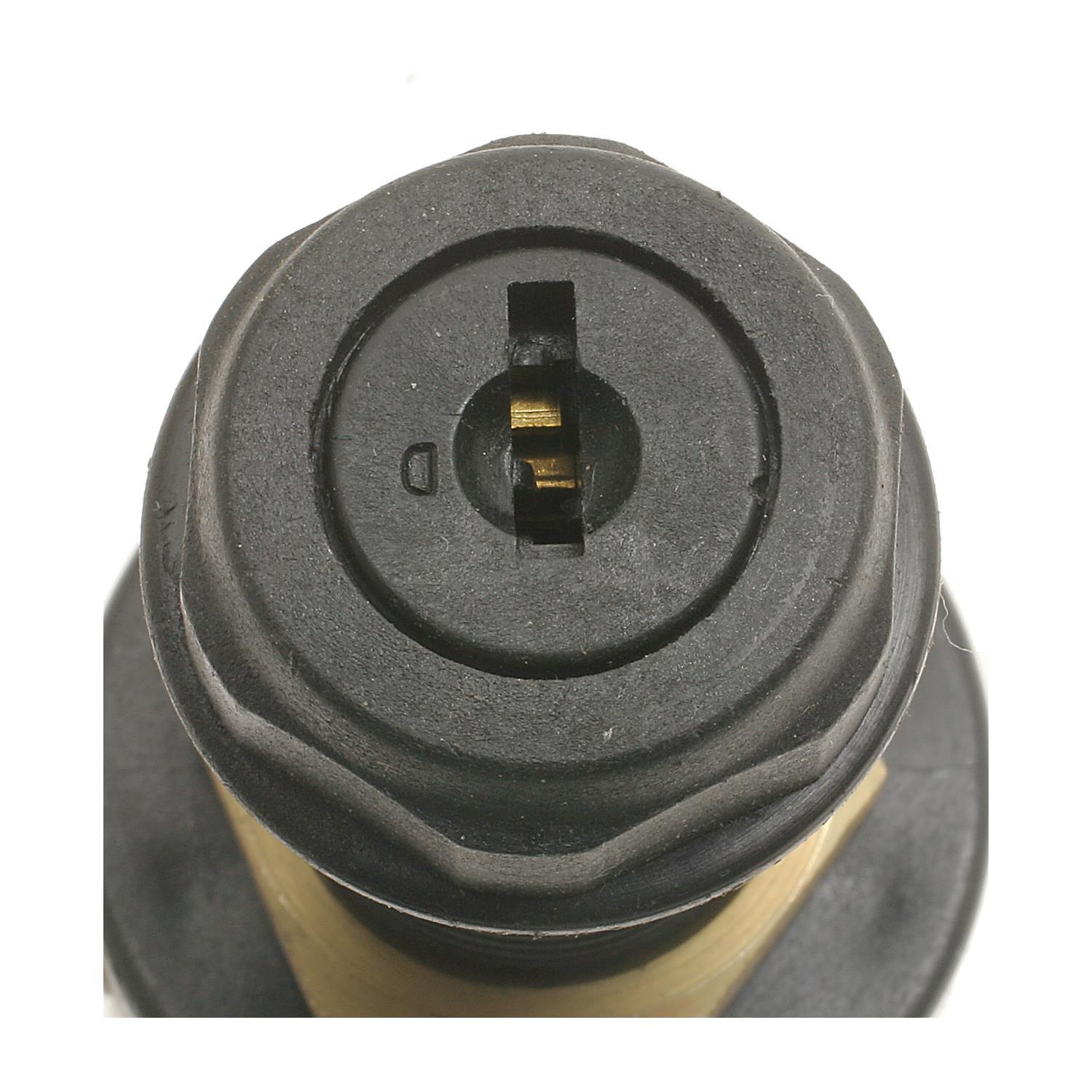 Standard Motor Products UM33 - Ignition Starter Switch Standard Motor Products UM33 Ignition Starter Switch product image 1 of 3