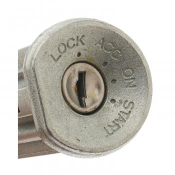 1981 Toyota Celica Ignition Lock Cylinder Standard Motor Products US131L image 1 of 3