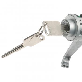 2004 Chevrolet Tracker Ignition Lock and Cylinder Switch Standard Motor Products US481 image 1 of 4