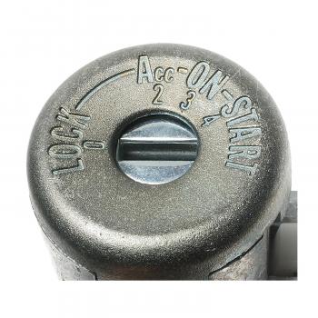1997 Nissan Pickup Ignition Lock and Cylinder Switch Standard Motor Products US494 image 1 of 4