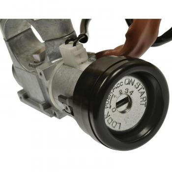 1999 Subaru Forester Ignition Lock and Cylinder Switch Standard Motor Products US640 image 1 of 3