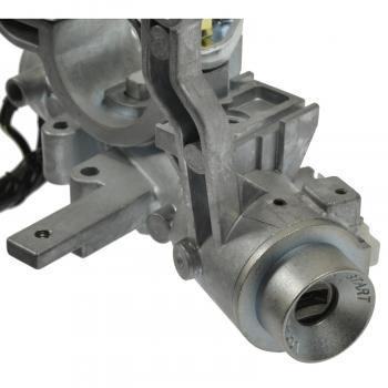 2004 Suzuki Vitara Ignition Lock and Cylinder Switch Standard Motor Products US822 image 1 of 3