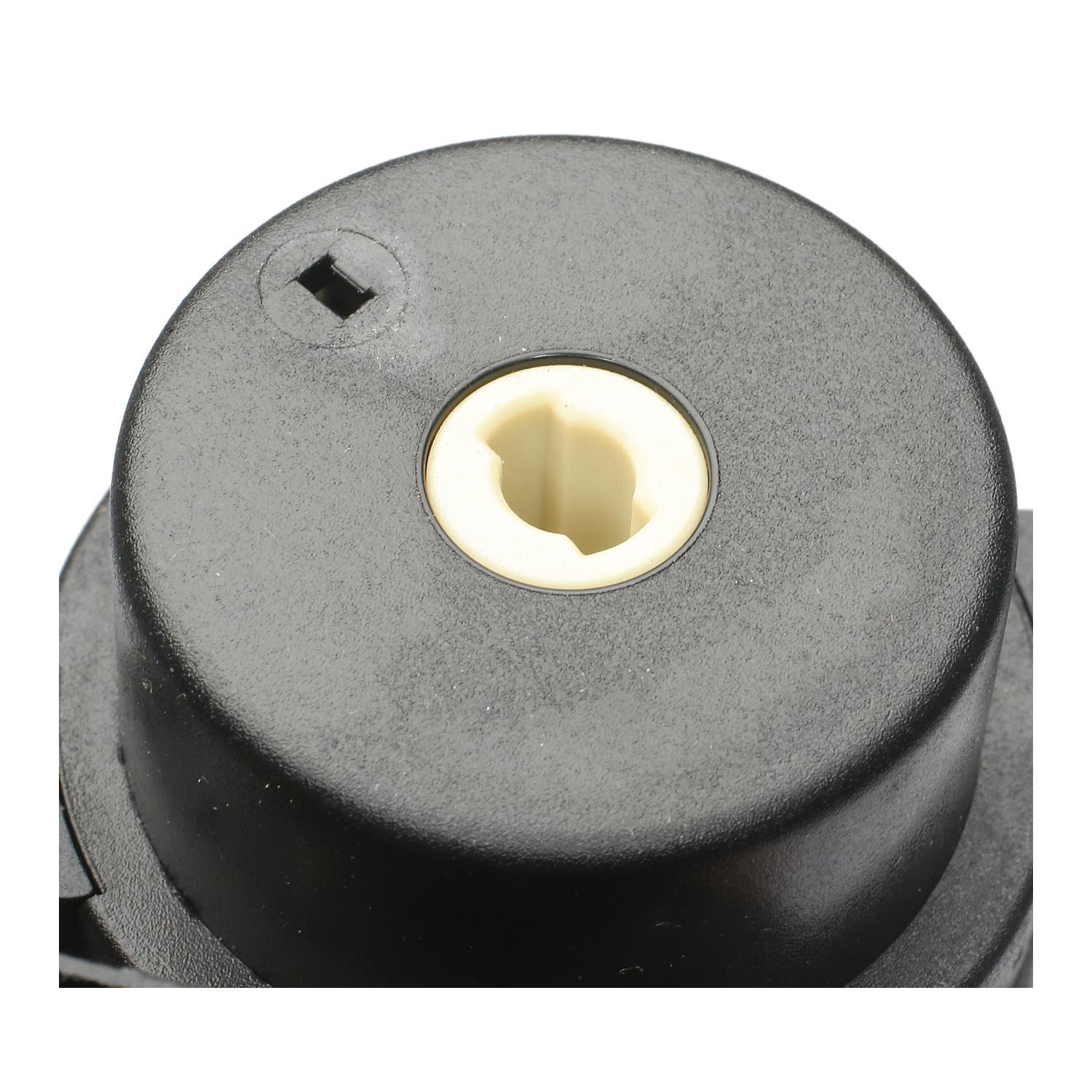 Standard Motor Products US909 - Ignition Starter Switch Standard Motor Products US909 Ignition Starter Switch product image 1 of 3