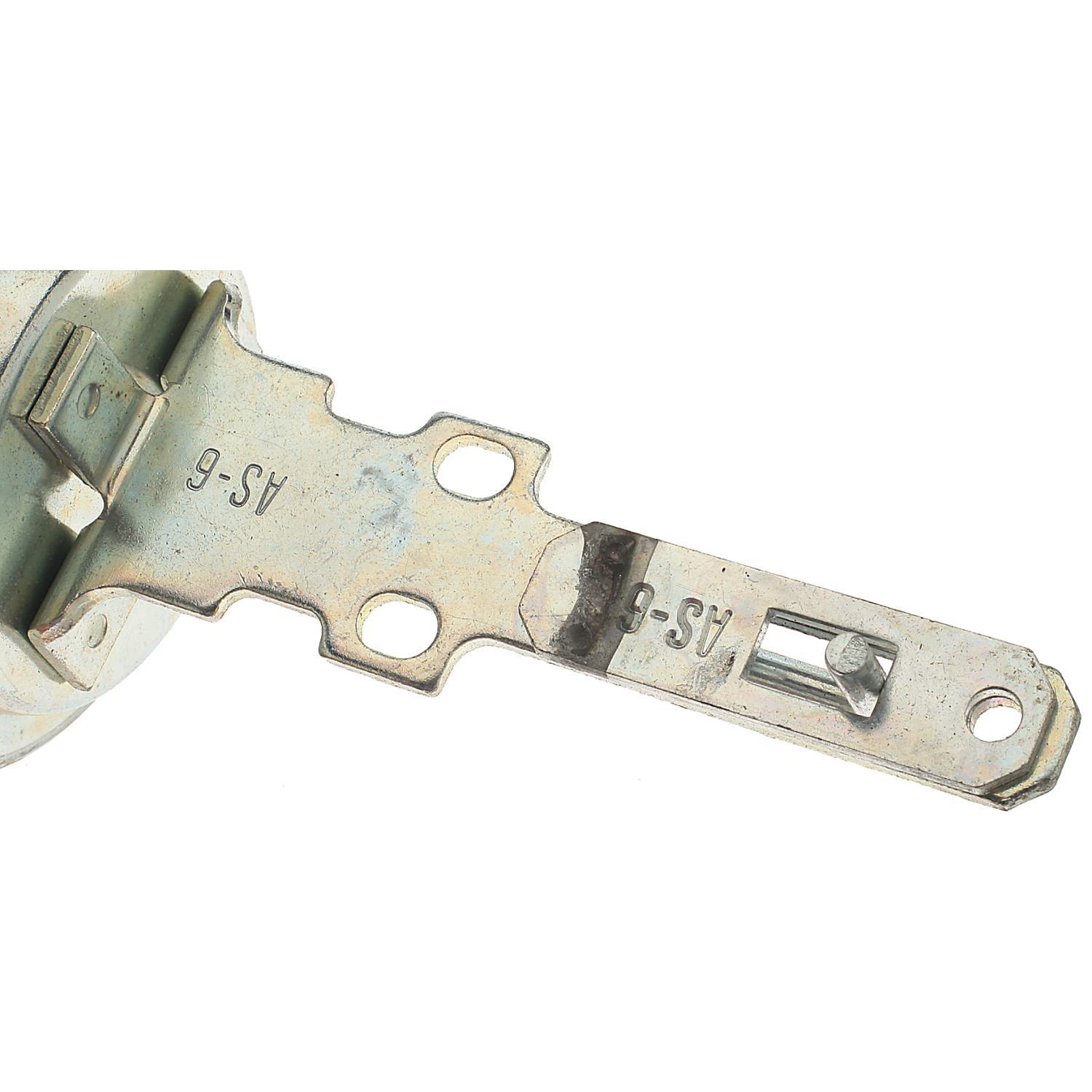 Standard Motor Products VC217 - Distributor Vacuum Advance Standard Motor Products VC217 Distributor Vacuum Advance product image 3 of 3