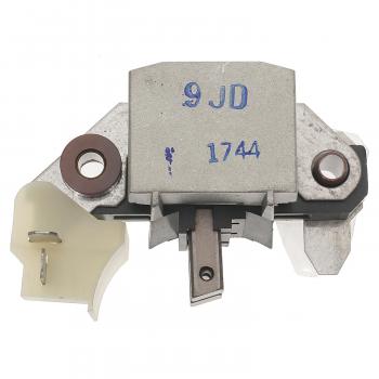 1983 Chrysler LeBaron Voltage Regulator Standard Motor Products VR163 image 2 of 3