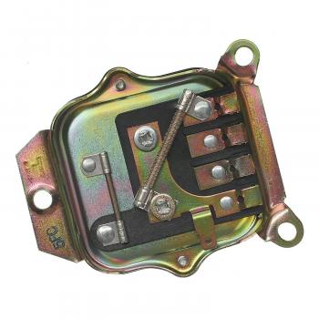 1972 Oldsmobile Custom Cruiser Voltage Regulator Standard Motor Products VR171 image 1 of 3