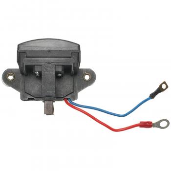 1987 Renault Alliance Voltage Regulator Standard Motor Products VR173 image 2 of 3