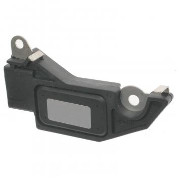 1995 Chevrolet S10 Voltage Regulator Standard Motor Products VR472 image 2 of 3