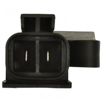 1994 Nissan Maxima Voltage Regulator Standard Motor Products VR538 image 3 of 3