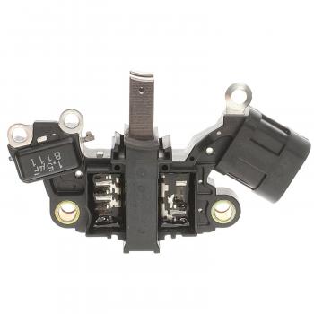 2004 Nissan Xterra Voltage Regulator Standard Motor Products VR574 image 1 of 3