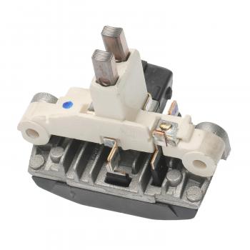 2000 BMW Z3 Voltage Regulator Standard Motor Products VR621 image 1 of 3