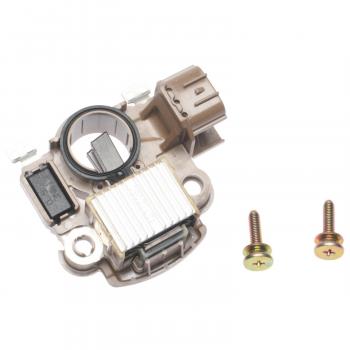 2001 Subaru Impreza Voltage Regulator Standard Motor Products VR795 image 1 of 3