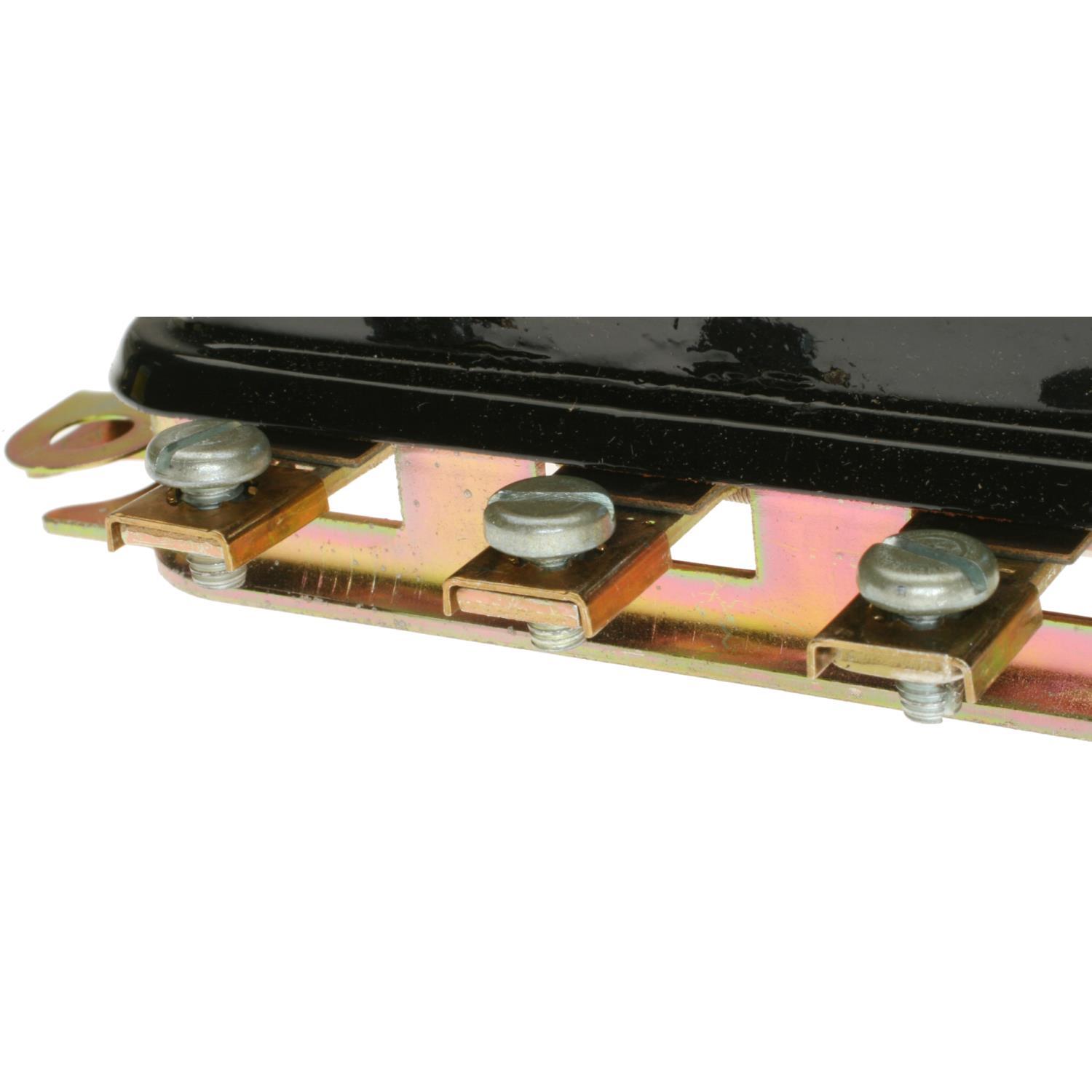 Standard Motor Products VR8 - Voltage Regulator Standard Motor Products VR8 Voltage Regulator product image 2 of 3