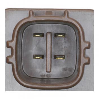 2004 Toyota 4Runner Voltage Regulator Standard Motor Products VR828 image 3 of 3