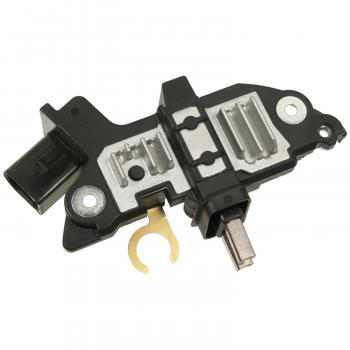 2009 Mercedes-Benz CLK550 Voltage Regulator Standard Motor Products VR846 image 1 of 3