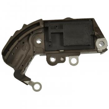 2008 Kia Magentis Voltage Regulator Standard Motor Products VR849 image 1 of 3