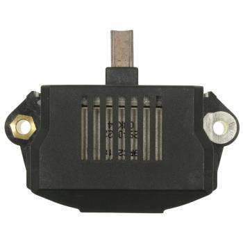 1993 BMW 318is Voltage Regulator Standard Motor Products VR855 image 3 of 3