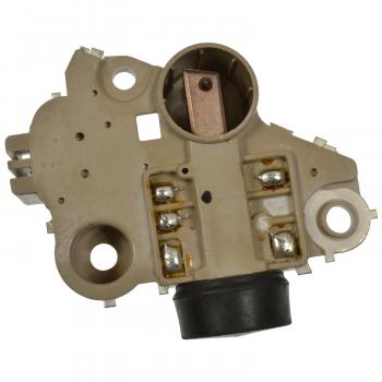 2001 Hyundai Tiburon Voltage Regulator Standard Motor Products VR871 image 1 of 3