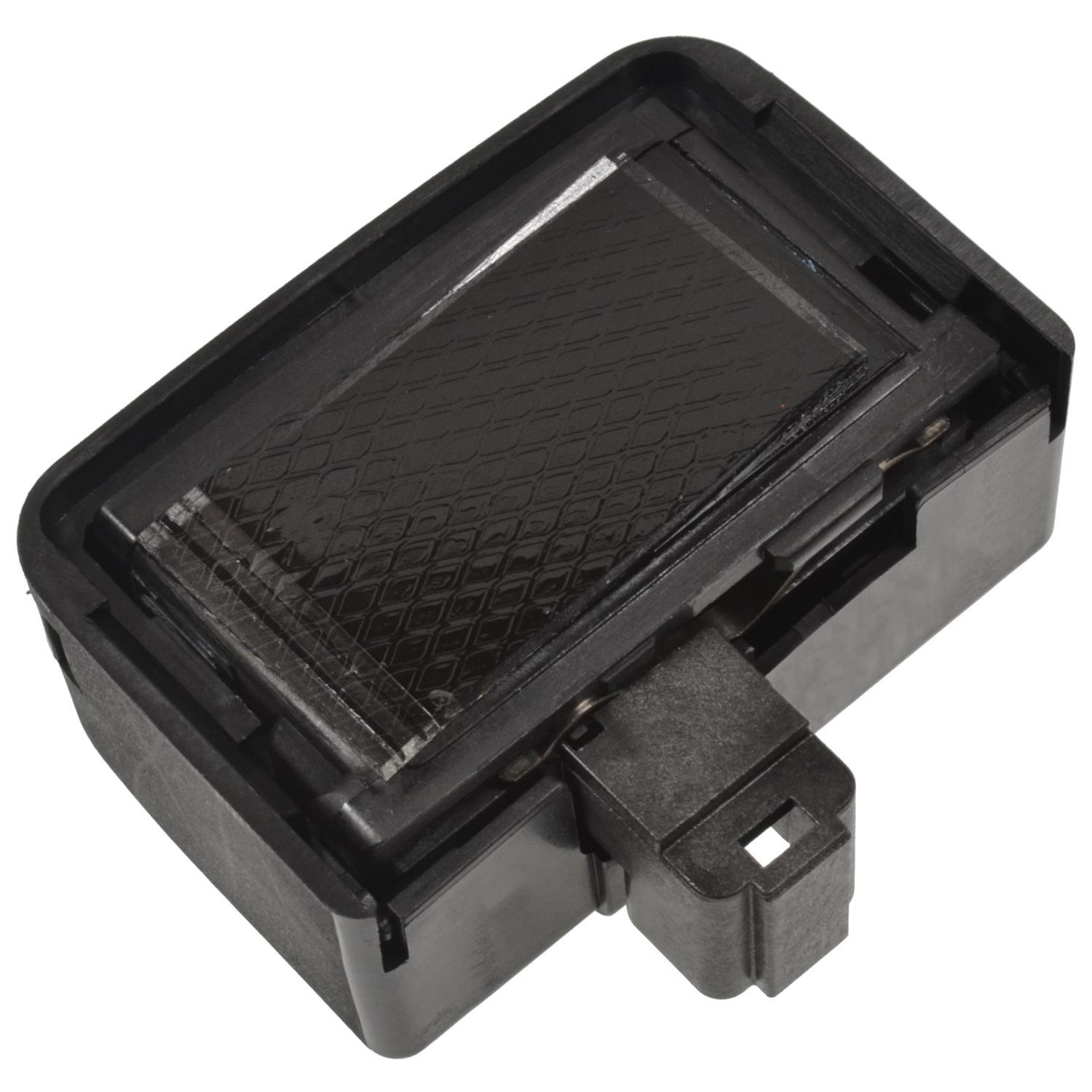 Standard Motor Products VRS102 - Rain Sensor Standard Motor Products VRS102 Rain Sensor product image 1 of 3