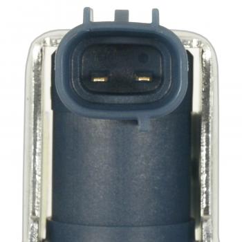 2000 Toyota Avalon Vacuum Regulator Valve Standard Motor Products VS148 image 3 of 3