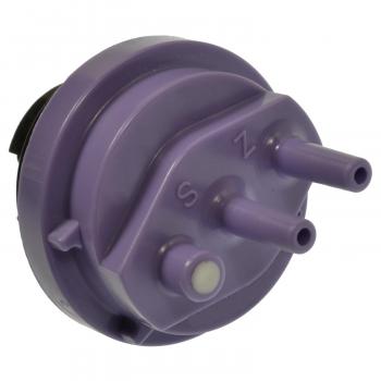 1996 Toyota Avalon Vacuum Control Valve Standard Motor Products VS232 image 1 of 3