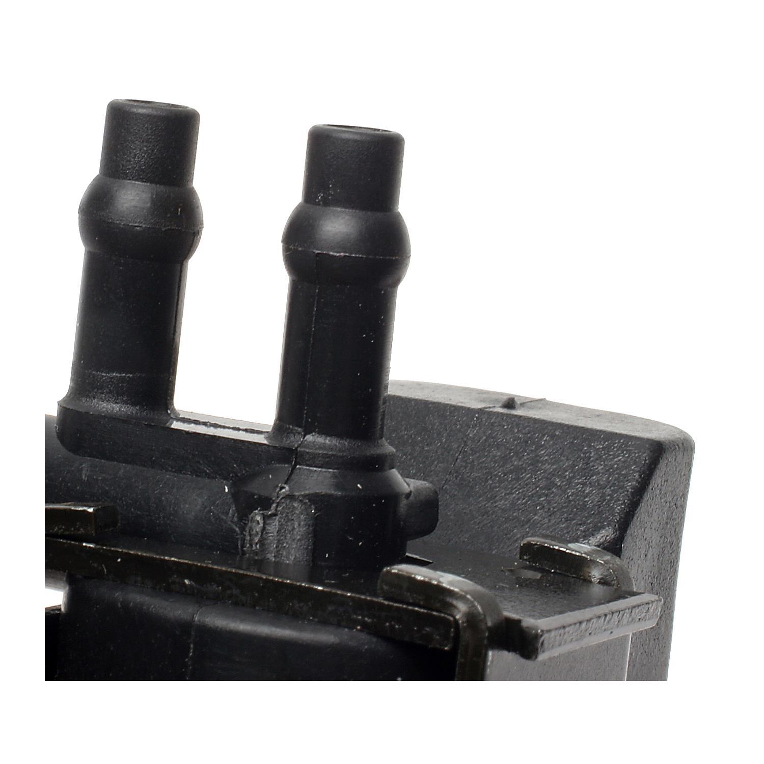 Standard Motor Products VS26 - EGR Valve Control Solenoid Standard Motor Products VS26 EGR Valve Control Solenoid product image 1 of 3
