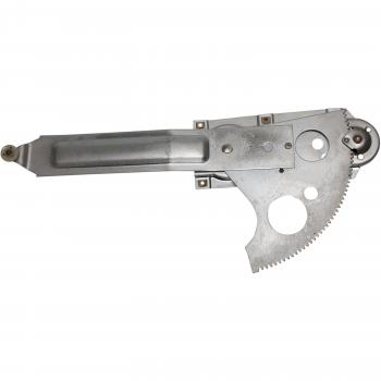 1970 Chevrolet Chevelle Window Regulator Front Right TrakMotive 100520 image 2 of 4