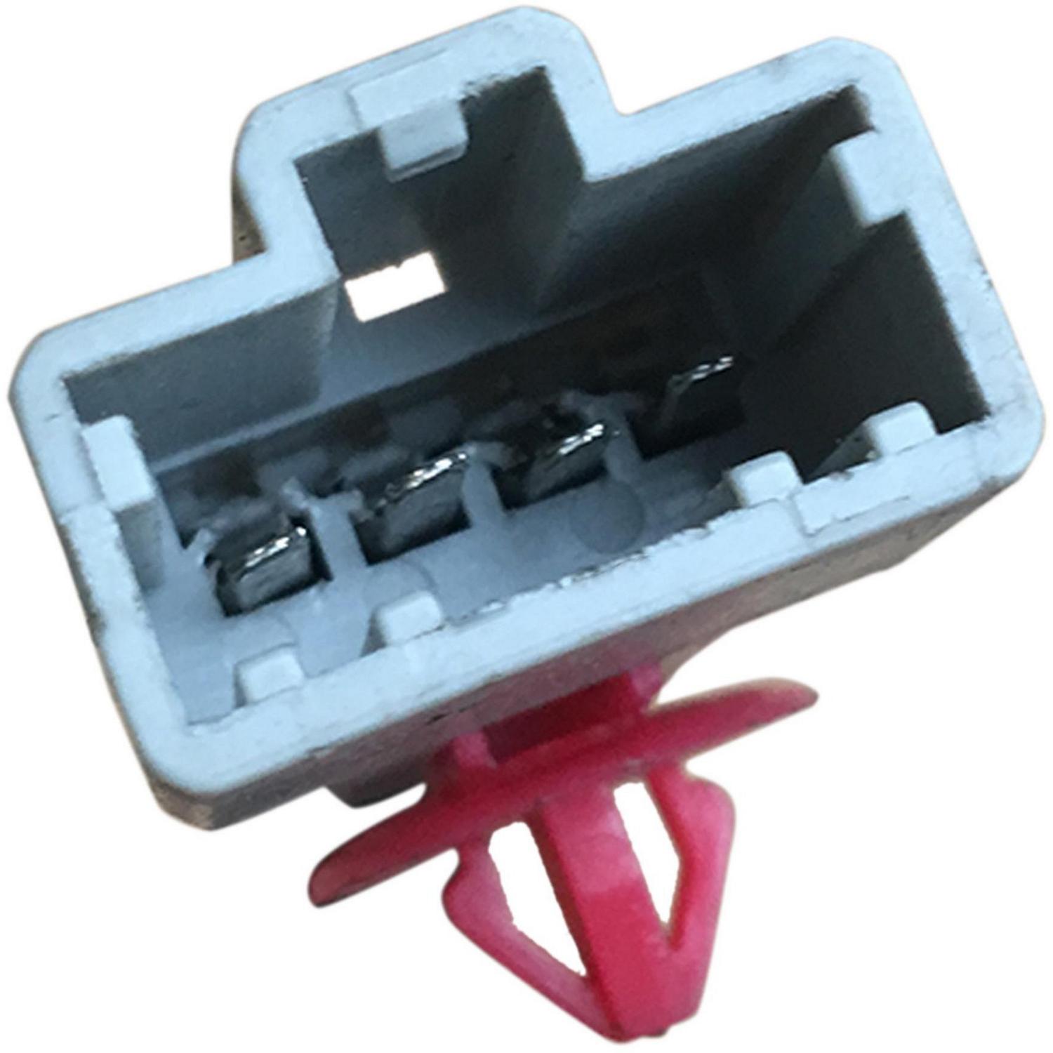 TrakMotive 210505 - Power Window Motor and Regulator Assembly TrakMotive 210505 Power Window Motor and Regulator Assembly product image 3 of 6