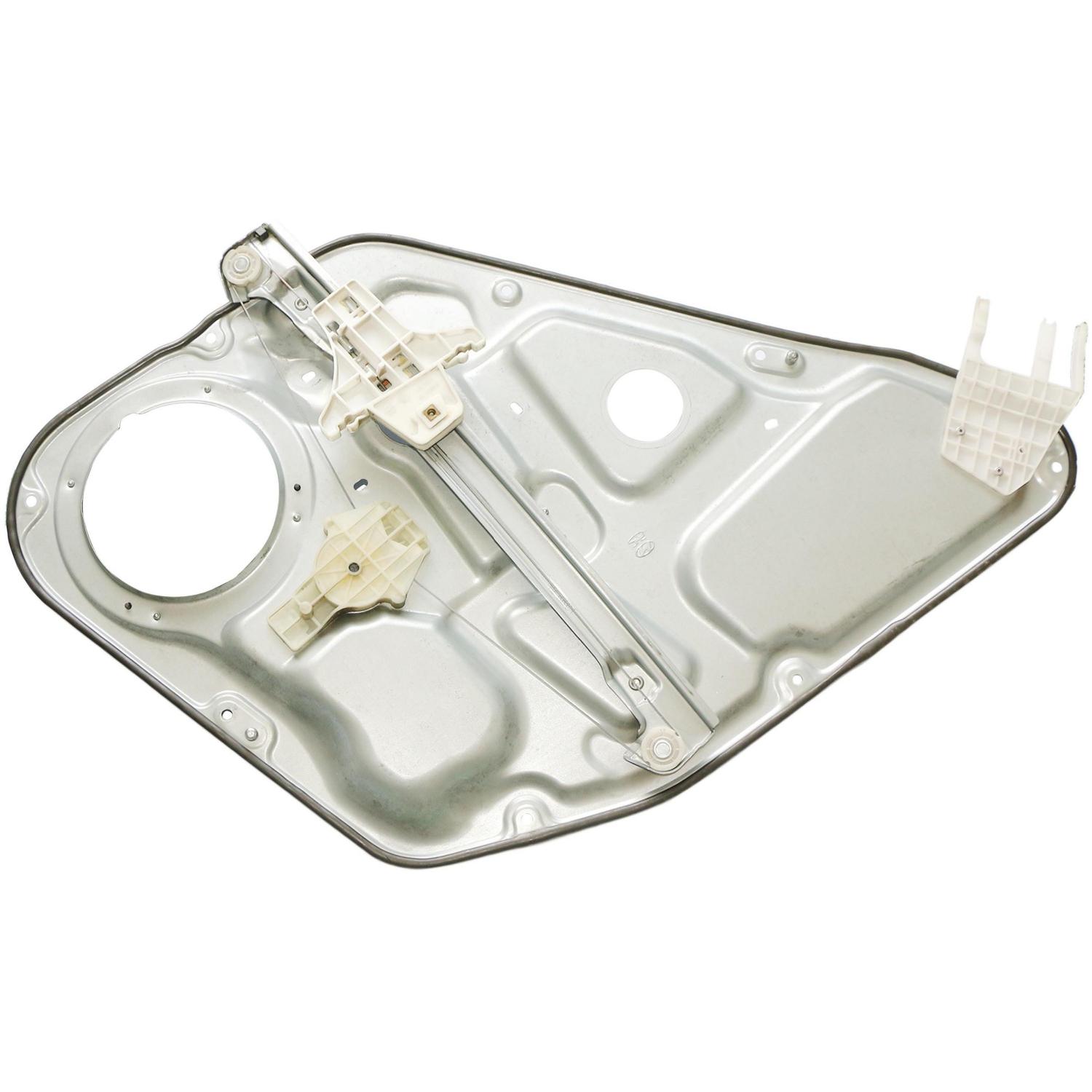 TrakMotive 210748 - Power Window Motor and Regulator Assembly TrakMotive 210748 Power Window Motor and Regulator Assembly product image 6 of 7