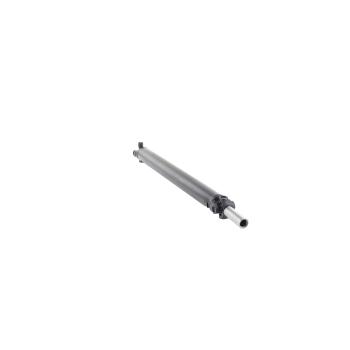 1999 Chevrolet Tahoe Drive Shaft Assembly Rear TrakMotive GMP426 image 3 of 3